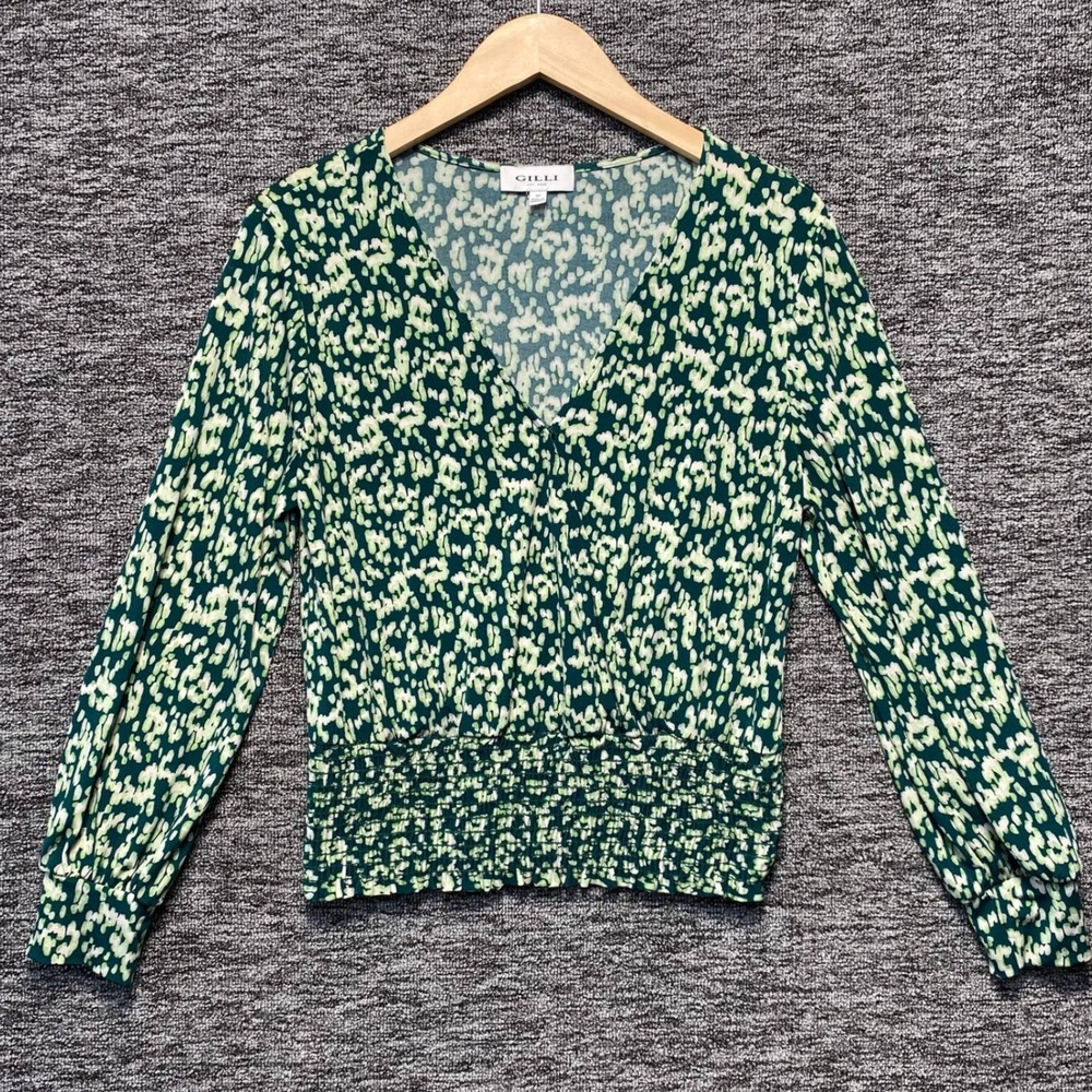 Gilli Surplice Blouse Women Small Petite Green Abstract Smocked Waist Boho Chic